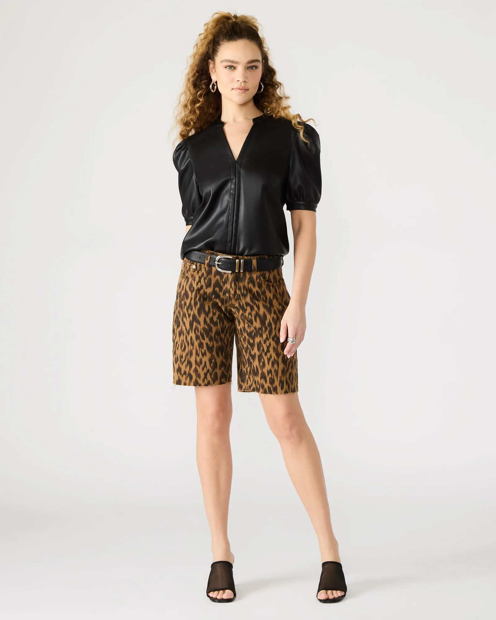MILLIE SHORT LEOPARD
